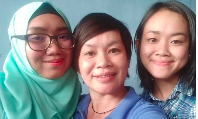 ‘Asal Kamu Dari Rahim Yang Sama’ – Walaupun Anak Berbeza Agama, Kasih Sayang Ibu Ini Tetap Utuh