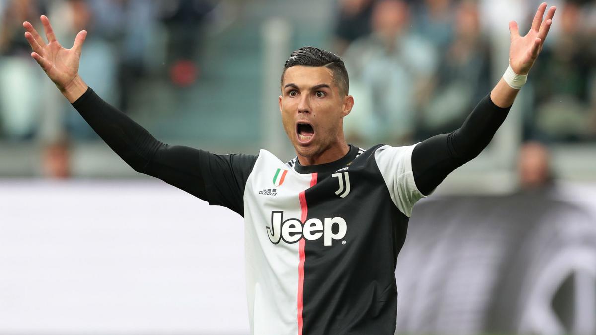 Cristiano Ronaldo Dikuarantin Selepas Rakan Sepasukan Positif COVID-19