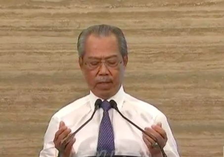 ‘Kami Bermohon Kepada-Mu Ya Allah Lindungilah Kami’ – Doa PM Sentuh Hati Netizen