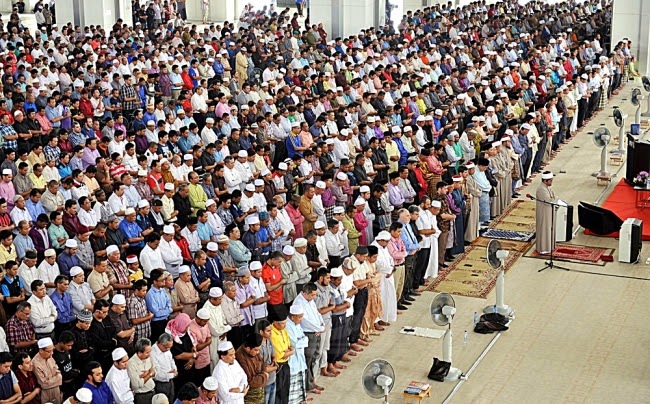Covid-19: Solat Jumaat Di Seluruh Perlis Dibatalkan, Ganti Solat Zohor Di Rumah