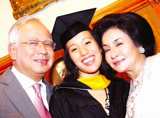 Anak Dedah ‘6th Sense’ Rosmah, Tak Pernah ‘Miss’ Lokasi Pesawat Anak Setiap Kali Travel