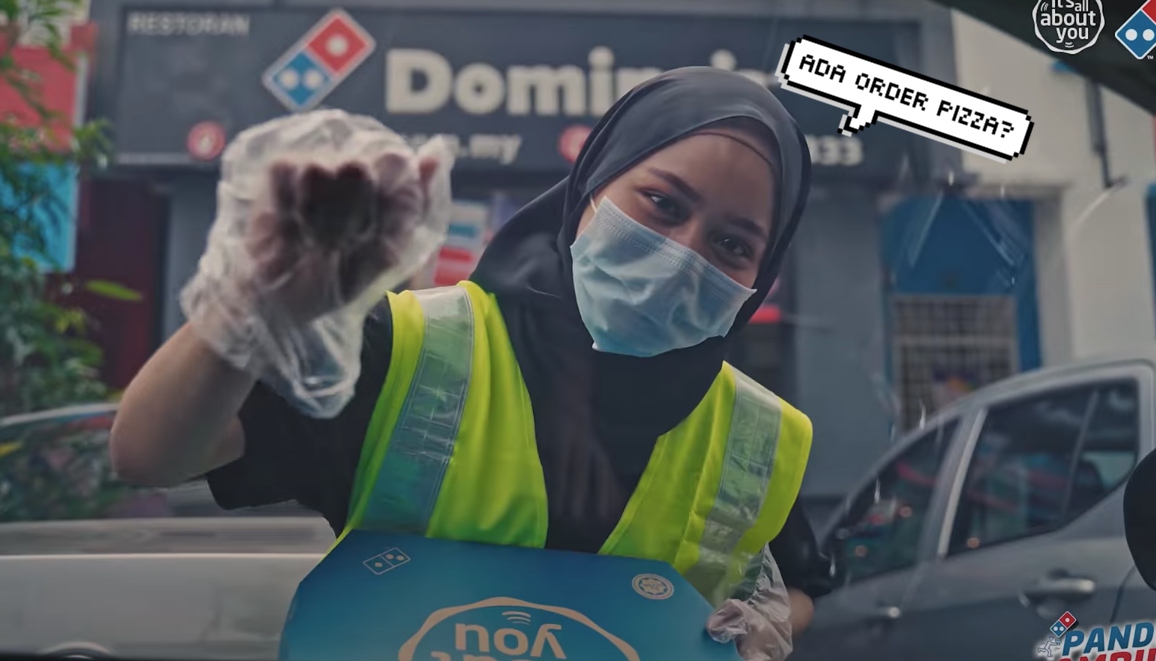 Malas Keluar Kereta? Order Je Domino’s Pizza Dengan Servis Pandu Ambil, Mudahnya!