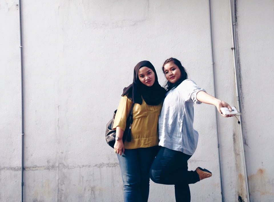 “Kakak Dah Macam Ibu Kedua..”- Kongsikan Kisah Wanita Terhebat & Menangi Hadiah Menarik!