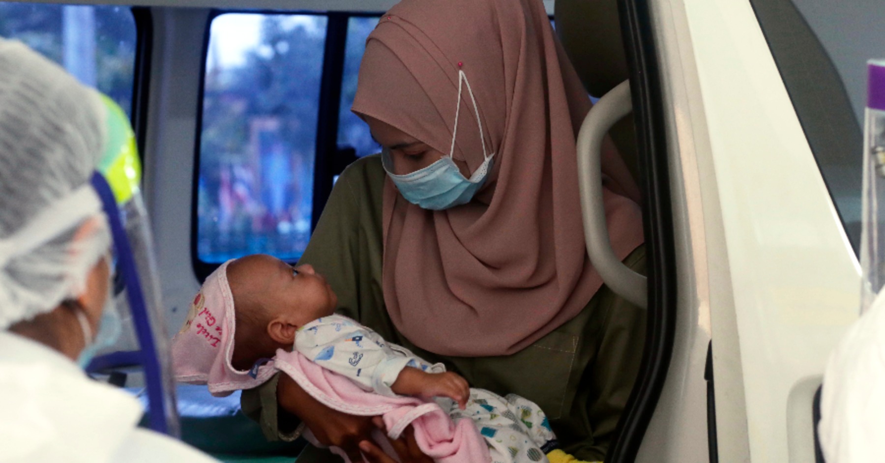 Terpisah Sejak Lahir Akibat Covid-19, Anak Akhirnya Kembali Ke Pangkuan Ibu