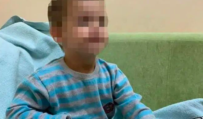 Ditemui Telanjang Sambil Kunyah Plastik, Ibu Mabuk Biar Anak Kebuluran Selama 3 Hari