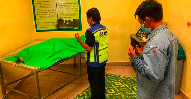 ‘Menangis Teresak Minta Tolong’ – Suami Cagar Telefon, Tak Ada Duit Urus Pengebumian Isteri