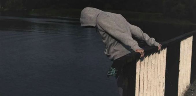 Tertekan Hidap Kanser Usus Tahap Tiga, Warga Emas Maut Terjun Bangunan