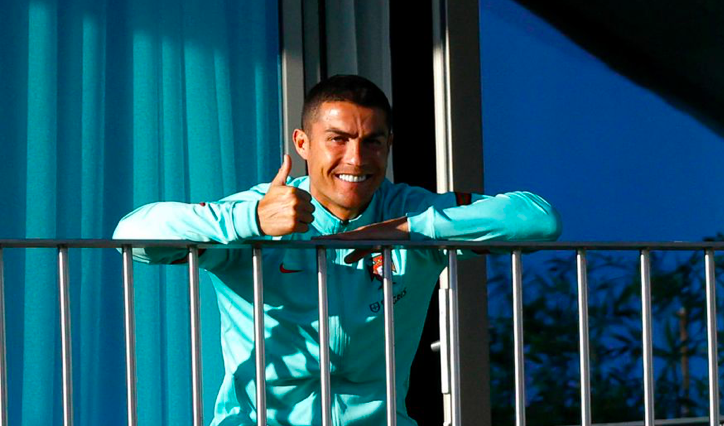 Cristiano Ronaldo Positif Covid-19 Lepas Lawan Perancis