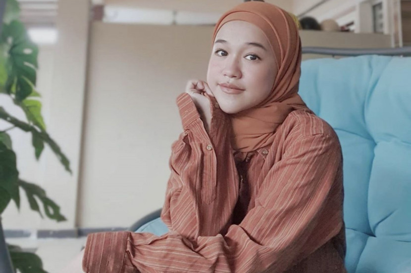 ‘What If Kalau Tak Sempat?’ – Ernie Zakri Kongsi Kisah Penghijrahan Mula Berhijab