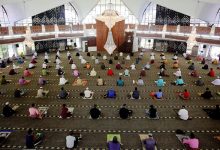 Jemaah Di Kuala Lumpur Dibenarkan Solat Jumaat Di Masjid Tetapi Bersyarat