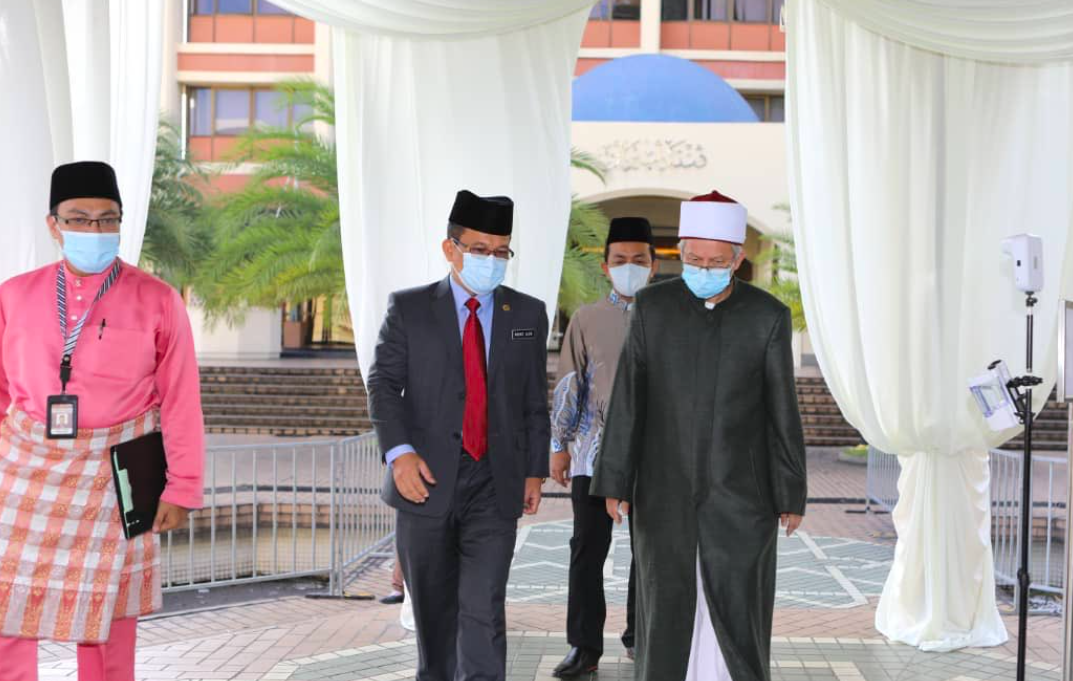 Dr Zulkifli Hadir Majlis Akad Nikah Erra Fazira