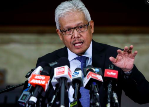 Hamzah Zainuddin Menteri Ketiga Positif Covid-19 Selepas Tok Pa & Rina Harun