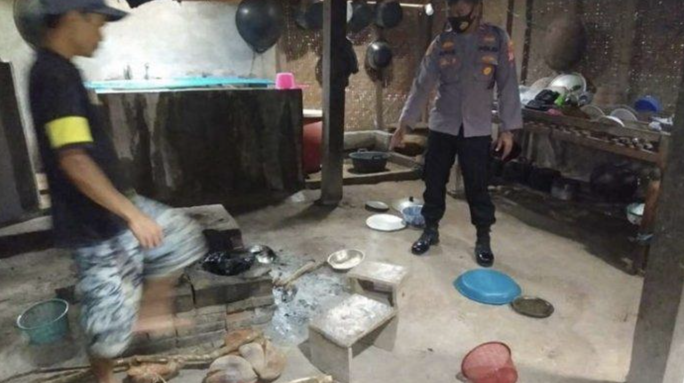 Anak ‘Durjana’ Bakar Rumah Sebab Bapa Tak Belikan Motosikal
