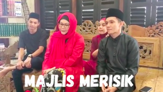 Walaupun Stress Sebab ‘Line Teruk’, Erma Fatima Berjaya Buat Majlis Merisik Anak Secara Maya