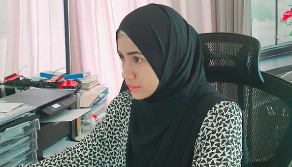 Video Menangis PM Nak Letak Jawatan Jadi Perhatian, Mila Jirin Nafi ‘Dibayar’ Untuk Sokong