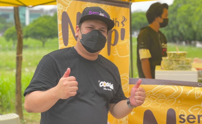 Shuk Sahar Buka Kedai Kopi Tepi Jalan, Syukur Rakyat Malaysia Tak Putus Beri Sokongan