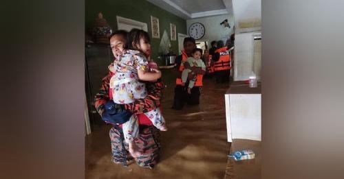 “Kami Sanggup Datang, Pikul Mangsa Ke Tempat Selamat” – Anggota Bomba