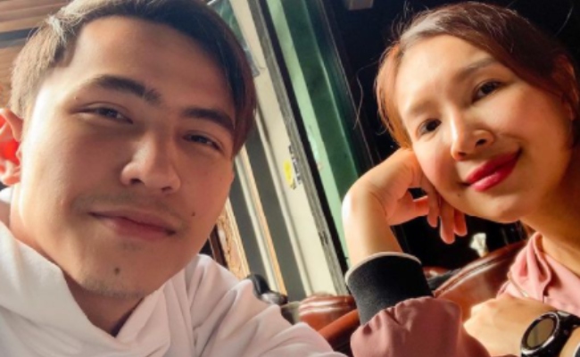 Positif Covid-19: Harris Alif Kuarantin Di Rumah, Intan Ladyana Dikejarkan Ke Hospital – ‘Saya & Isteri Berada Dalam Keadaan Baik’