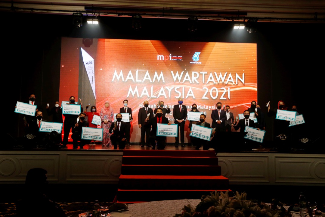 7 Anugerah Kategori Utama Milik Media Prima
