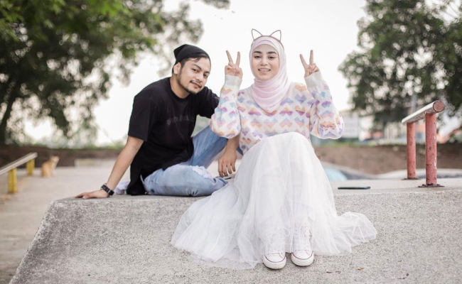 Raja Syahiran & Uyaina Arshad Positif Covid-19, Alami Simptom Teruk Sampai Masuk Wad – ‘Nak Jalan Pergi Tandas Pun Merangkak’