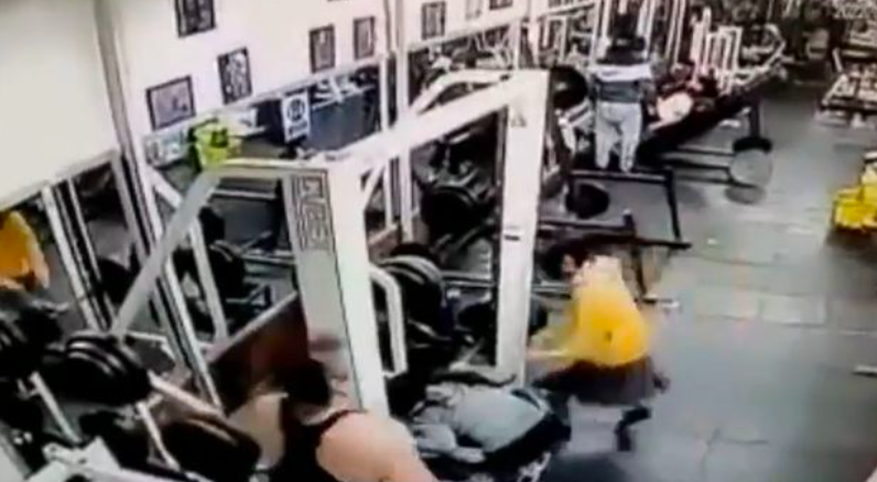 Anak Trauma Ibu Meninggal Dunia Dihempap ‘Barbell’ Seberat 180 Kilogram