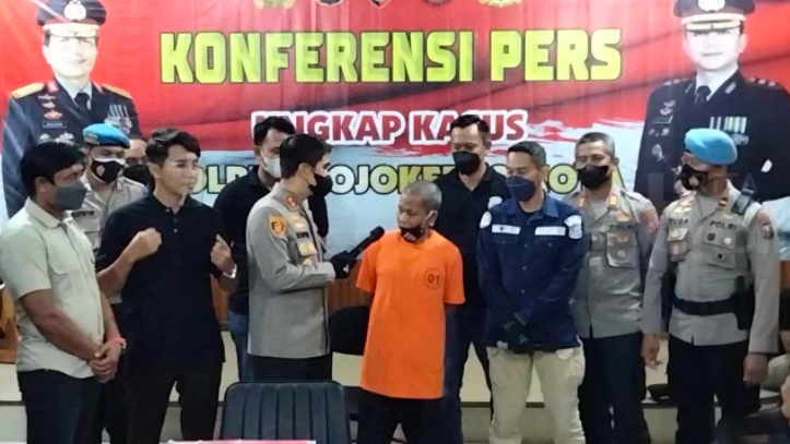Sakit Hati Kena Halau Rumah, Suami Cakap Tak Sengaja Racun Isteri Sampai Mati