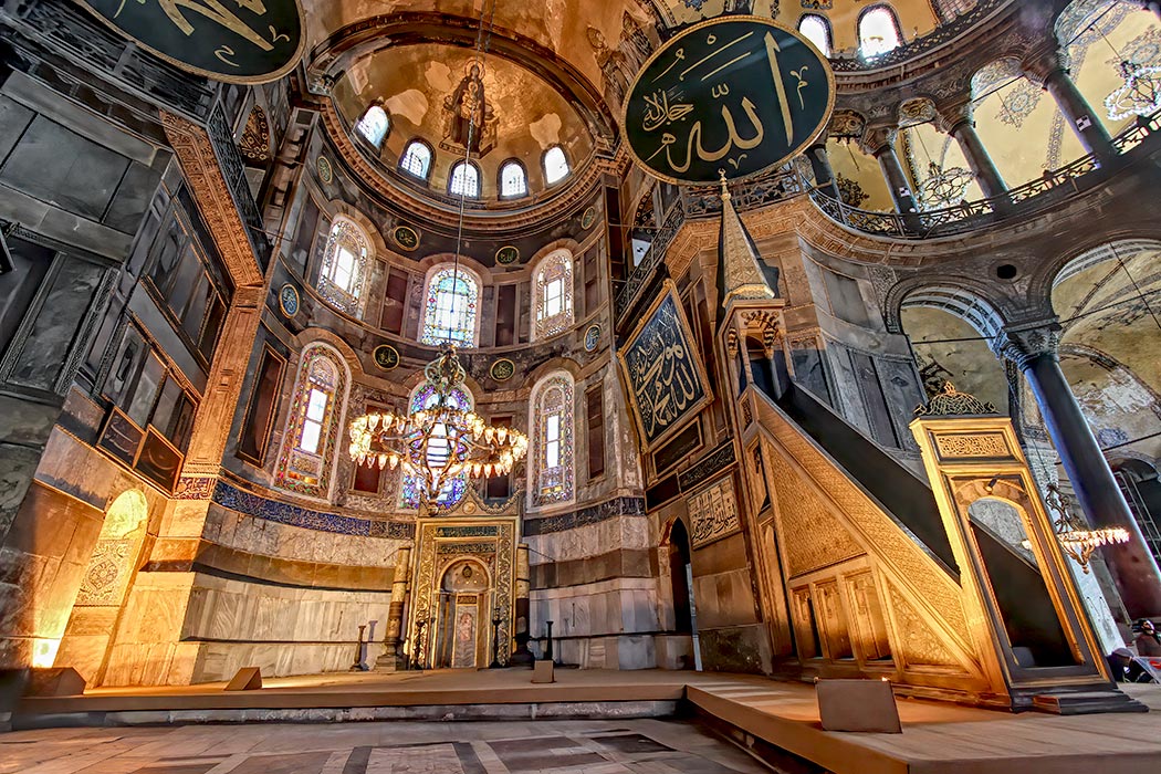 Solat Terawih Di Masjid Hagia Sophia Turki Selepas 88 Tahun 4