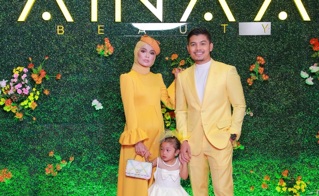 Belum Pulih Selepas Terkena Sihir, Hafiz Mahamad & Syafiqah Aina Terus Sebar Kebaikan – ‘Bukan Nak Cabar Tapi Allah Maha Berkuasa’