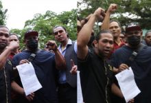 ‘Kami Tidak Akan Teragak-Agak Untuk Mogok Di Hadapan Kelab’ – Yusuf Azmi, Syamsul Yusof & Shahrol Shiro Hadir Buat Laporan Polis