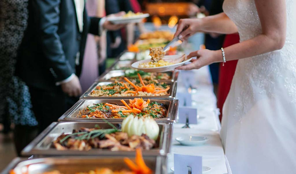 Batal Majlis Kahwin Sebab Bakal Suami ‘Cancel’ Menu Makanan Pilihan – ‘Saya Bayar Tapi Saya Tak Boleh Pilih’