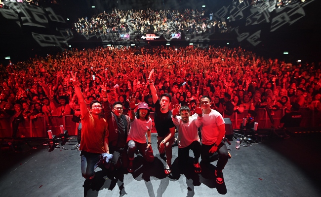 Suara Serak Tidak ‘Kacau’ Konsert Noah, Bakal Kembali Lagi Ke Malaysia Tahun Hadapan