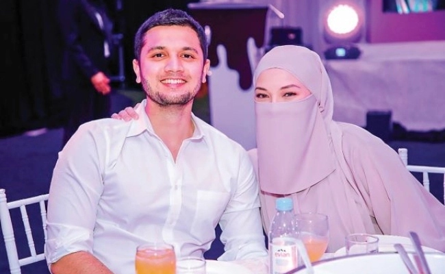 [VIDEO] Haris Ismail ‘Sweet’ Dengan Neelofa, Peminat Terus Rasa Nak Kahwin – ‘Tengok Banyak Kali Pun Tak Jemu’