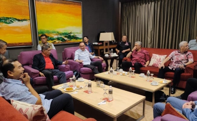 PRU15: ‘PH Cuma Datang Borak, Belum Sign SD Lagi’ – Ismail Sabri