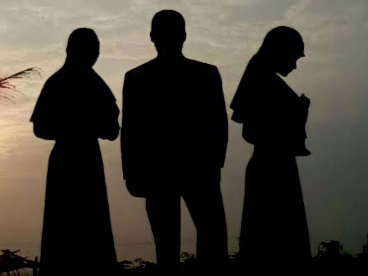 ‘Mohon Doa Restu’ – Lelaki Nekad Bersanding Dengan 2 Isteri Serentak