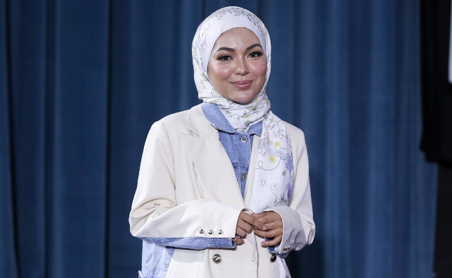 Nad Zainal Dah Pasang Niat Nak Bertudung Sejak Dua Tahun, Jadikan Noorkhiriah Sebagai Contoh