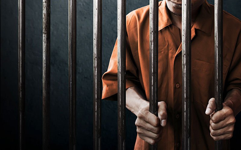 Lakukan Seksual Fizikal Tehadap Murid Perempuan, Bekas Guru Bahasa Arab Dipenjara 8 Tahun