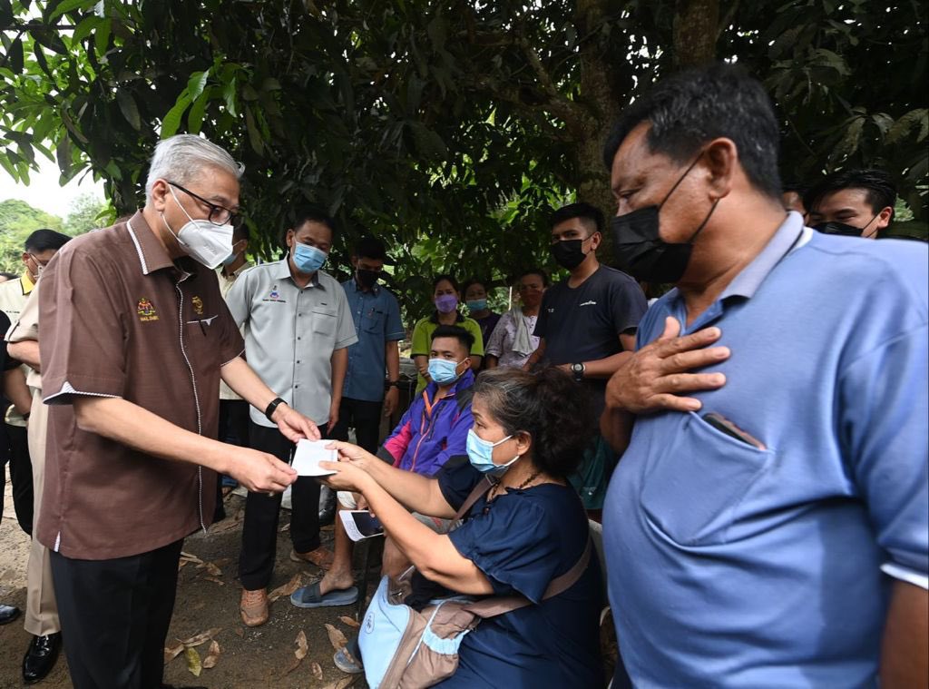 Tangani Bencana Bersama & Inisiatif Bantuan Keluarga Malaysia