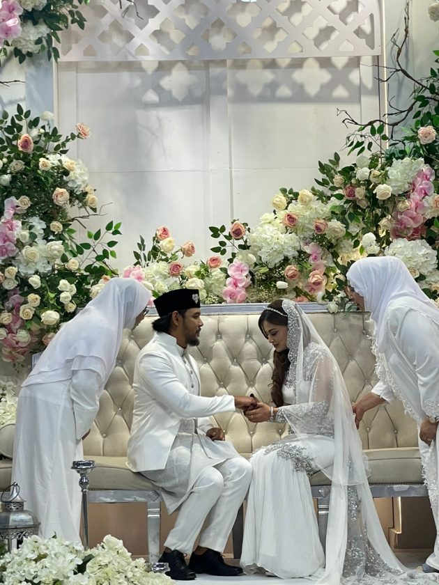 Reen Rahim Sah Isteri Ahli Perniagaan, Terima Mas Kahwin Sedulang Barang Kemas 3