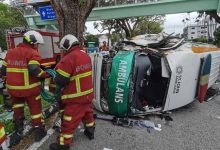 Rempuh Pembahagi Jalan & Pokok, Empat Mangsa Terlibat Dalam Nahas Ambulans