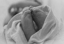 Ibu Cekik & Tekup Muka Bayi Sampai Mati Lepas Bermalam Dengan Kekasih