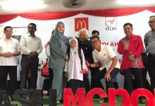 Persatuan Kebajikan Ronald McDonald (RHMC) Malaysia Menyediakan Pek Kembali Ke Sekolah Untuk Membantu 25,000 Kanak-Kanak Yang Memerlukannya