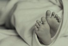 Wanita Didakwa Buang Kaki Bayi Dalam Tandas Hospital Selepas Bersalin Sendirian