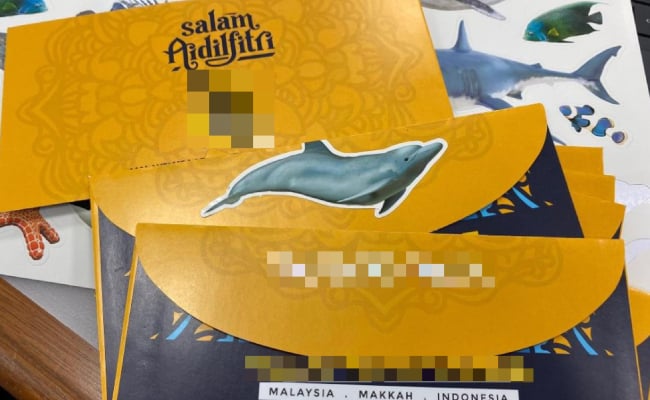 Netizen Kecam Pihak Hotel Guna ‘Hashtag’ Tidak Senonoh Pada Sampul Raya
