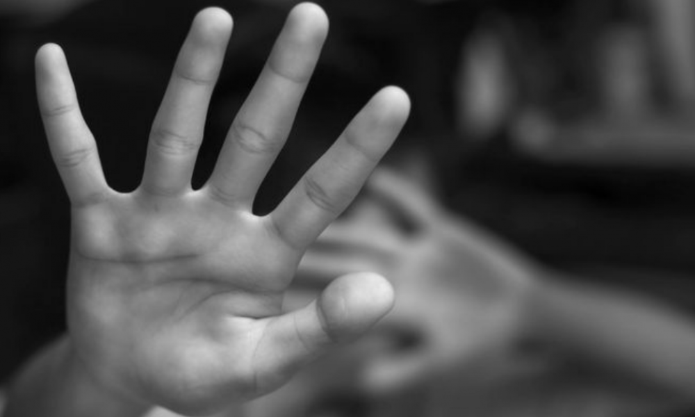 Suami Dalam Penjara, Isteri Kantoi Lakukan Amang Seksual Terhadap Anak Lelaki, Siap Rekod Video!