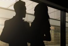 Bos Didakwa Ke Mahkamah Akibat Desak Pekerja Dating Dengan Lelaki Tua
