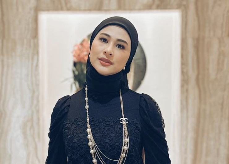 ‘Saya Sanggup Mula Dari Bawah’ – Tak Pasti Istilah Cuci Duit, Perniagaan Fouziah Gous 100% Modal Sendiri