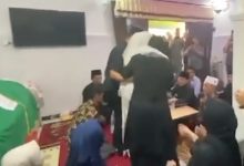 [VIDEO] Pengantin Berjurai Air Mata Nikah Depan Jenazah Ibu