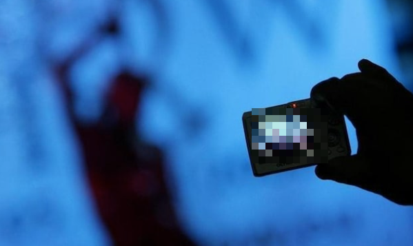 Polis Siasat Suami Ketagih Pornografi, Paksa Isteri Pakai Macam ‘Por*star’