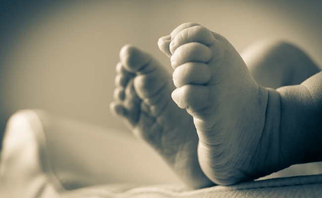 Mayat Bayi Wanita Ditemui Dalam Tong Sampah