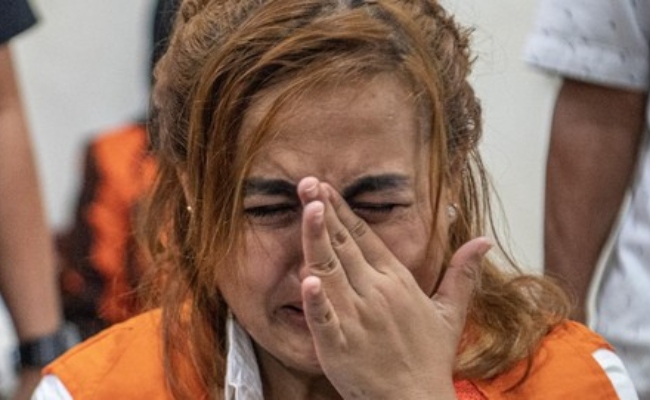 Lina Mukherjee Dipenjara Dua Tahun